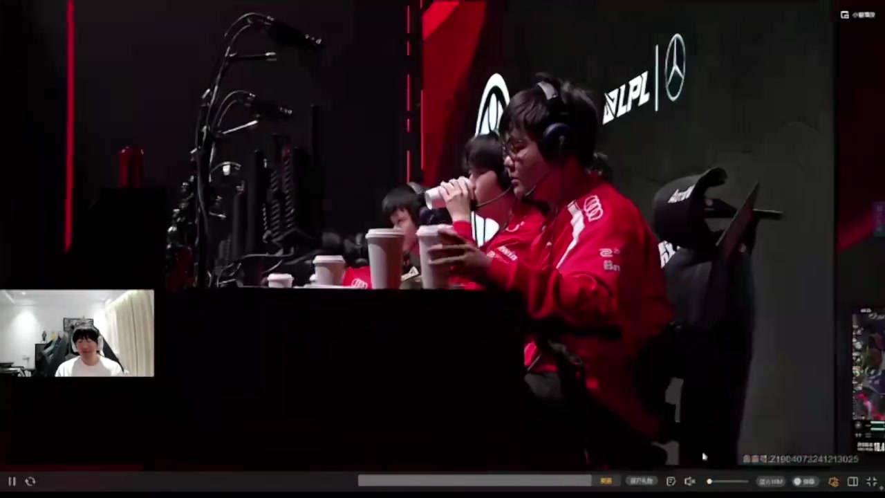 DB电子官网宁&宝蓝锐评iG首轮失利：iG这阵容一言难尽，选得真的很抽象