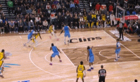 DB真人旗舰祖巴茨,现在算第几中锋?