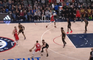 DB真人旗舰祖巴茨,现在算第几中锋?